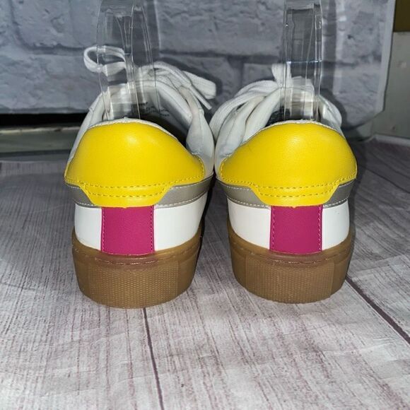 Universal Thread women 9 multicolor sneaker - Picture 3 of 8